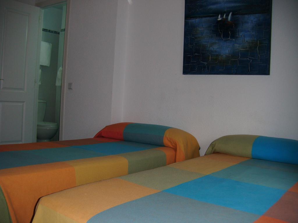 Gay Hostal Puerta Del Sol