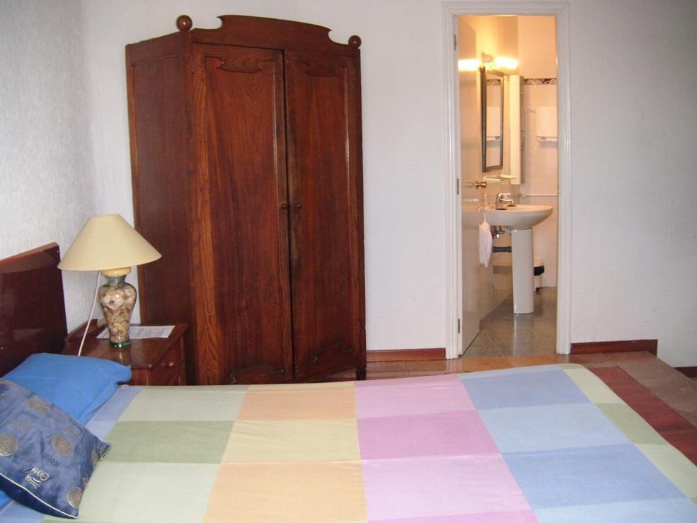 Gay Hostal Puerta Del Sol