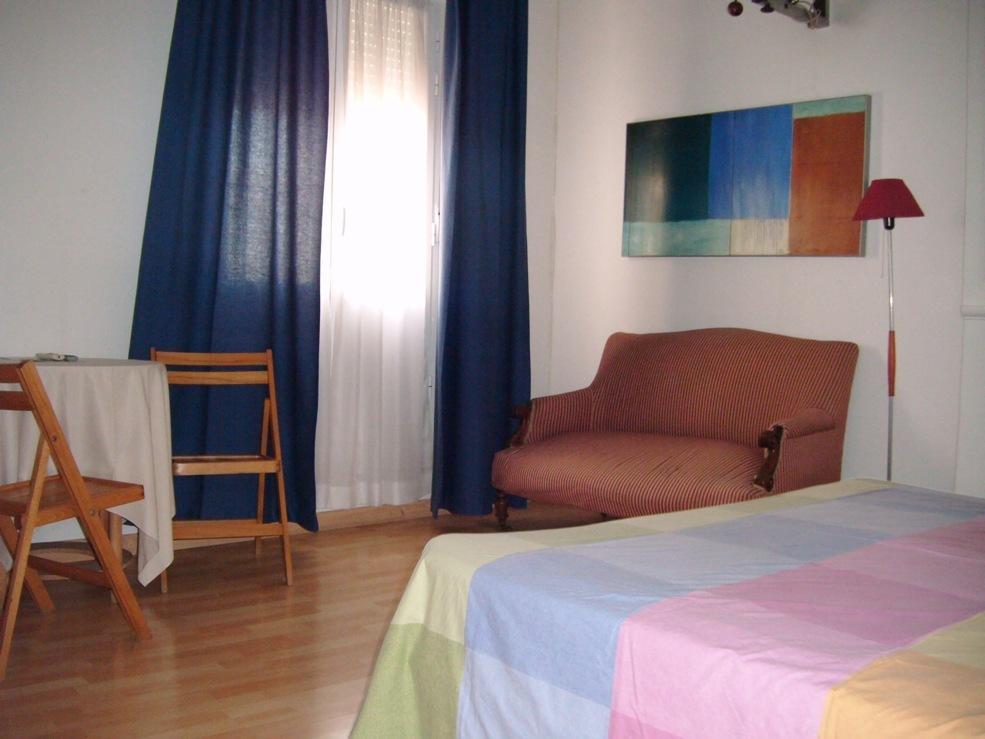 Gay Hostal Puerta Del Sol