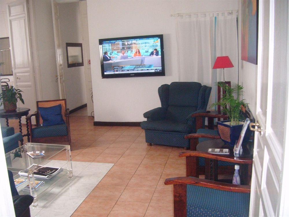 Gay Hostal Puerta Del Sol