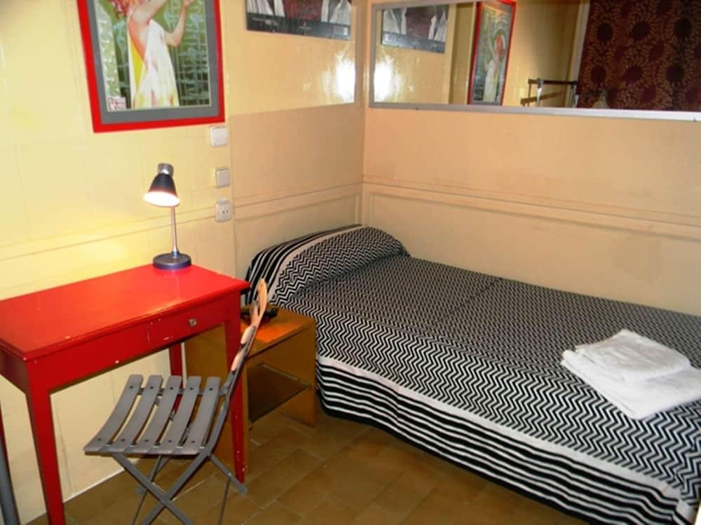 Hostal La Fontana