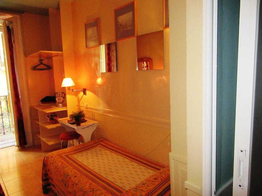 Hostal La Fontana