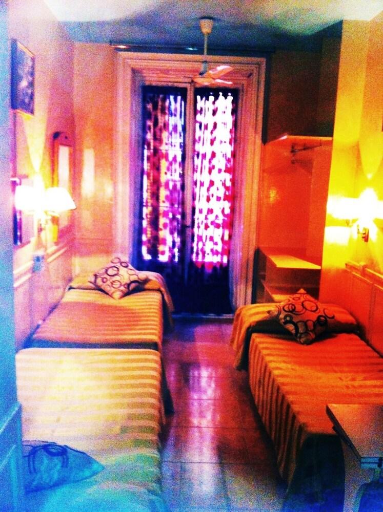 Hostal La Fontana