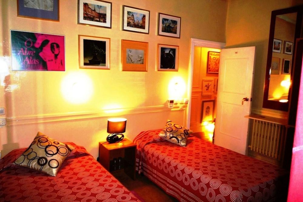 Hostal La Fontana