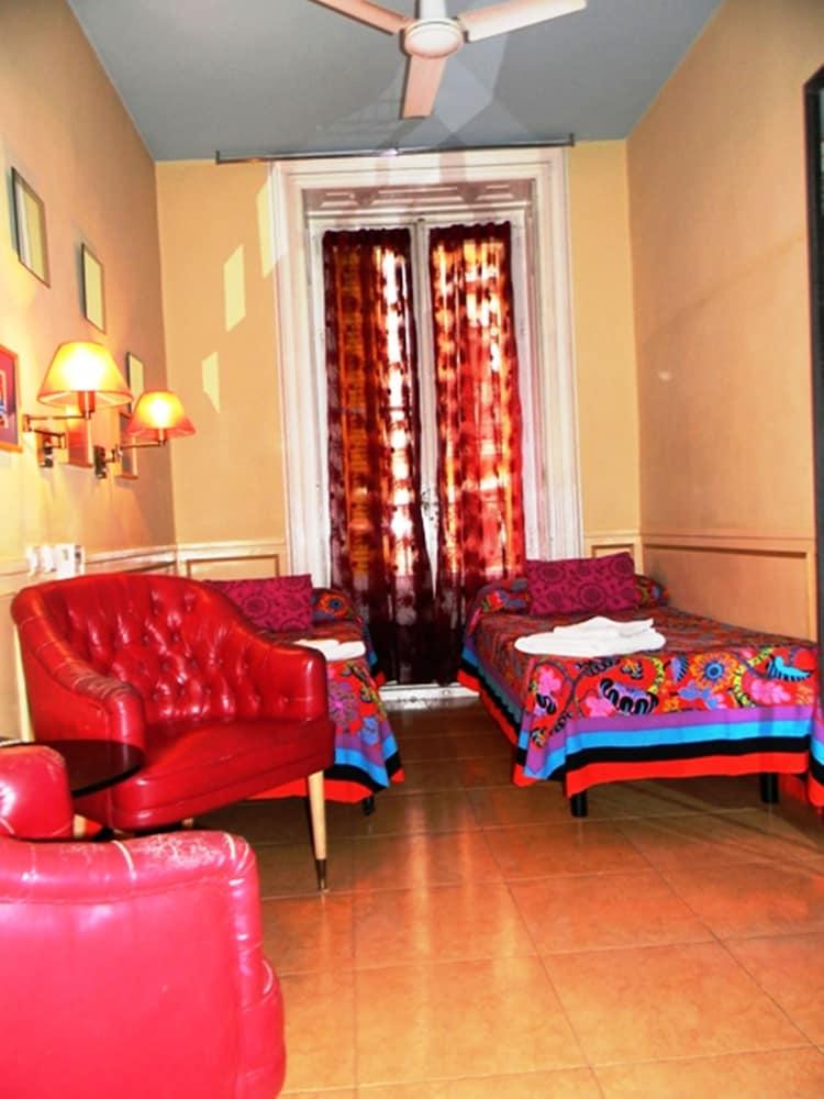 Hostal La Fontana