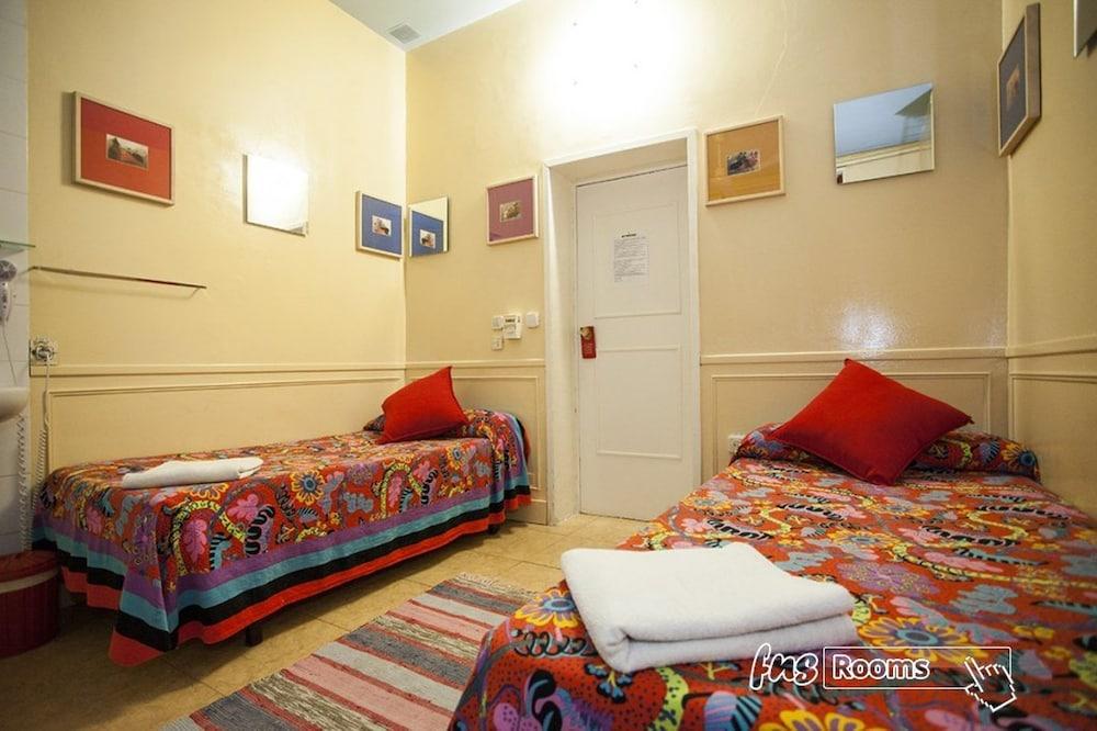 Hostal La Fontana