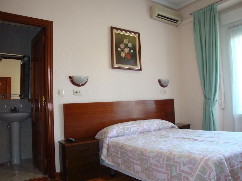 Hostal Zamora