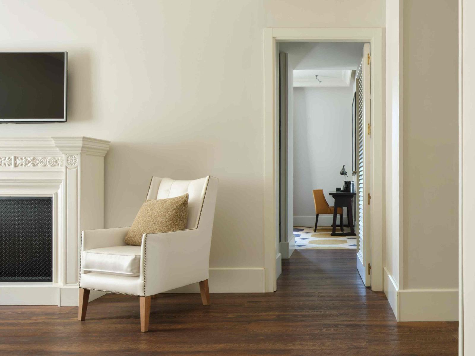 Only You Boutique Hotel