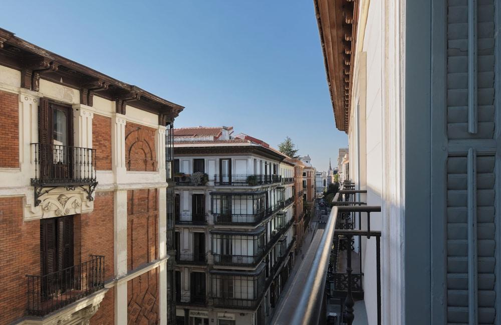 Only You Boutique Hotel