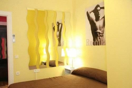 Room Pride Hostal