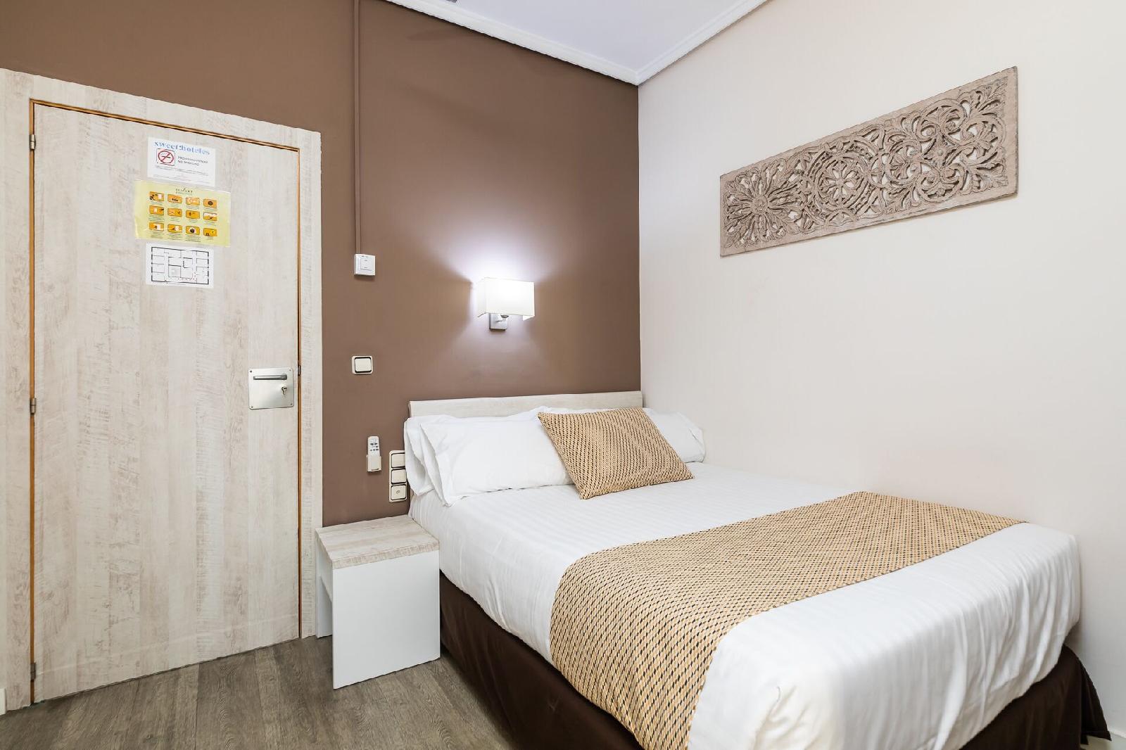 Sweet Hotel Continental