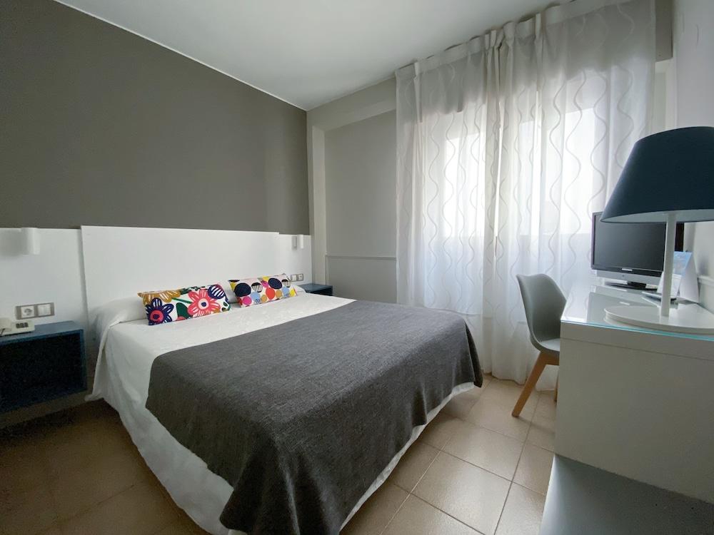 Hotel Río Arga