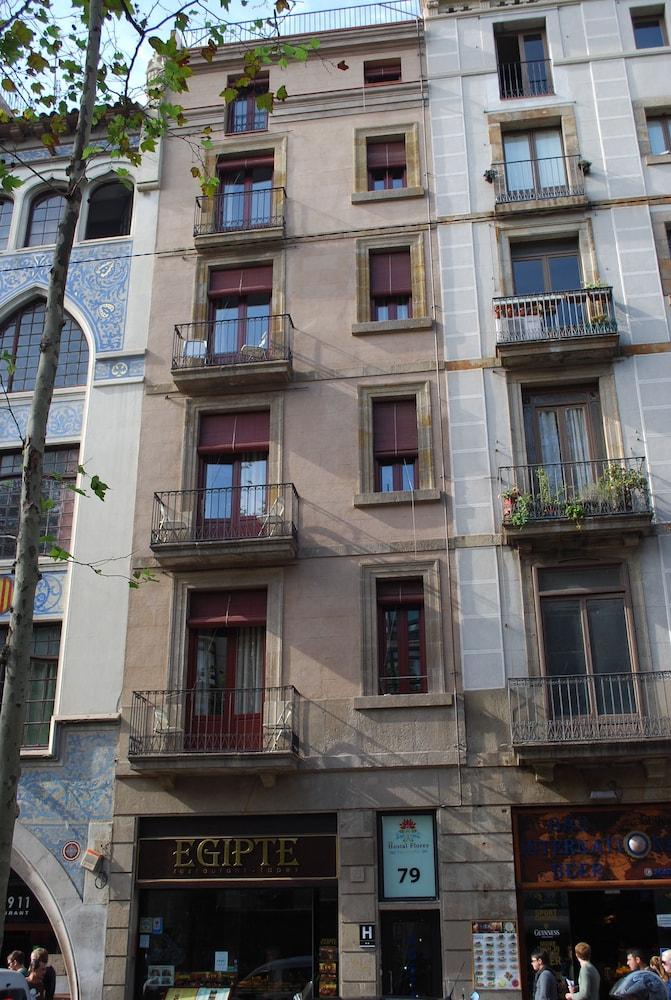 Hostal Las Flores