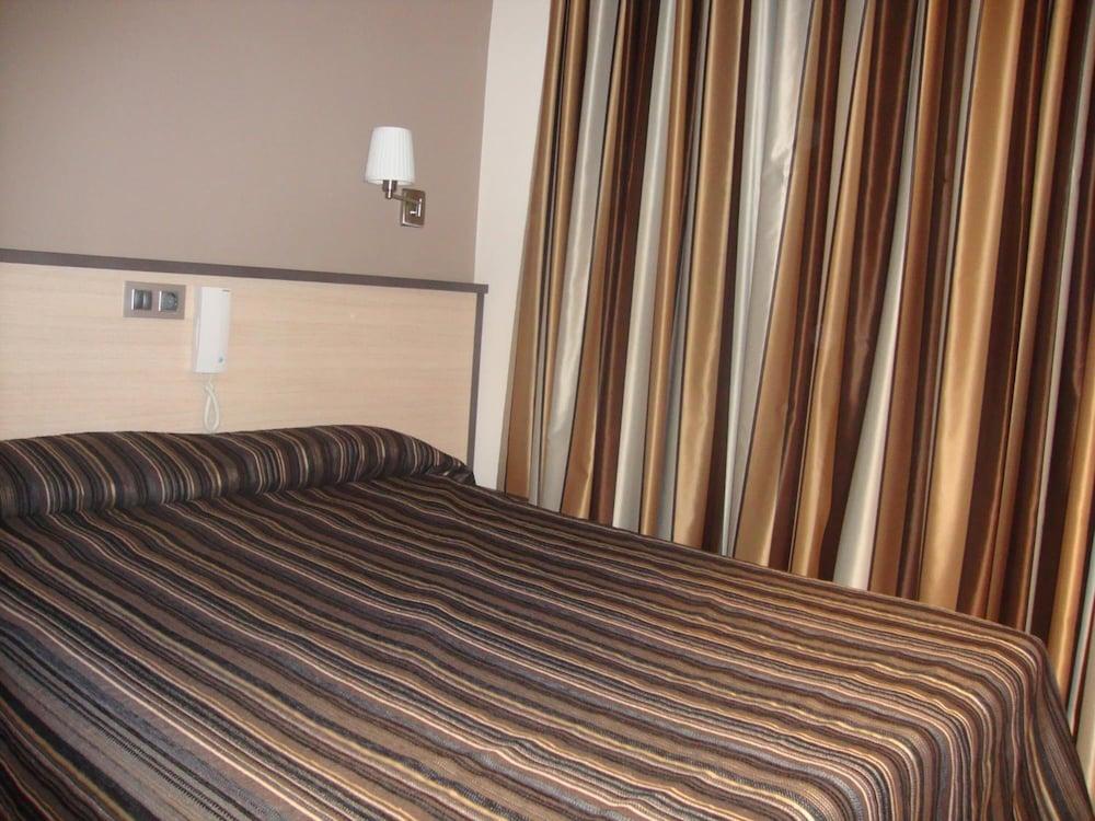 Hostal Las Flores