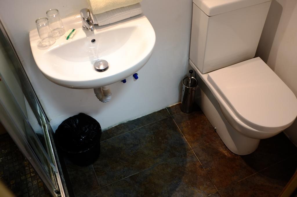 Hostal Lausanne