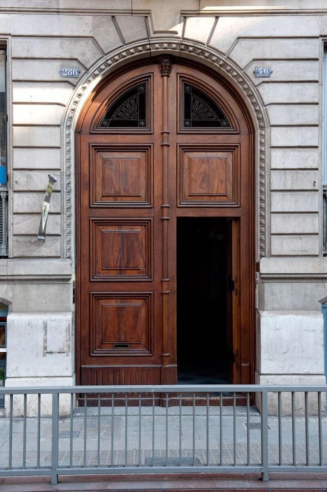 Hostal Bcn 46