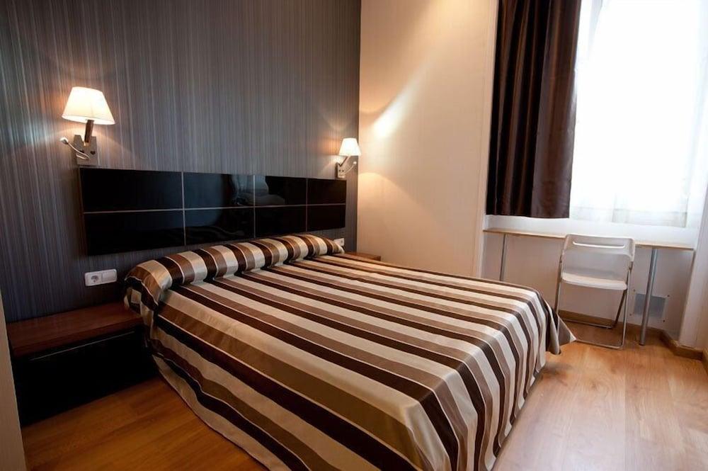 Hostal Bcn 46