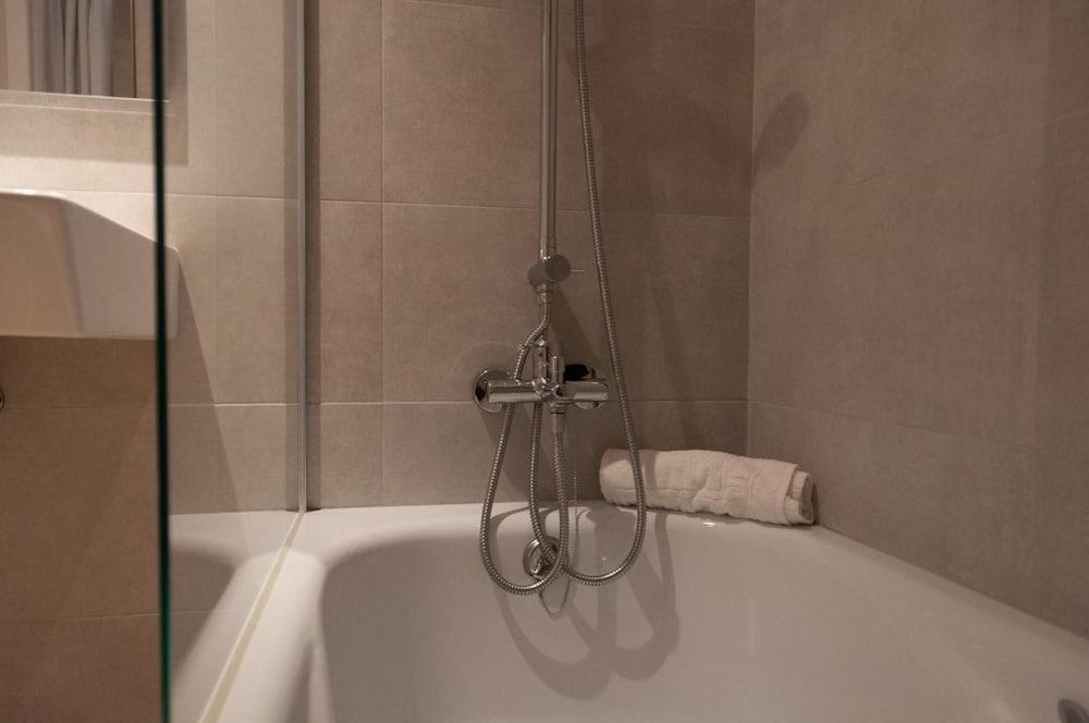 Hostal Bcn 46