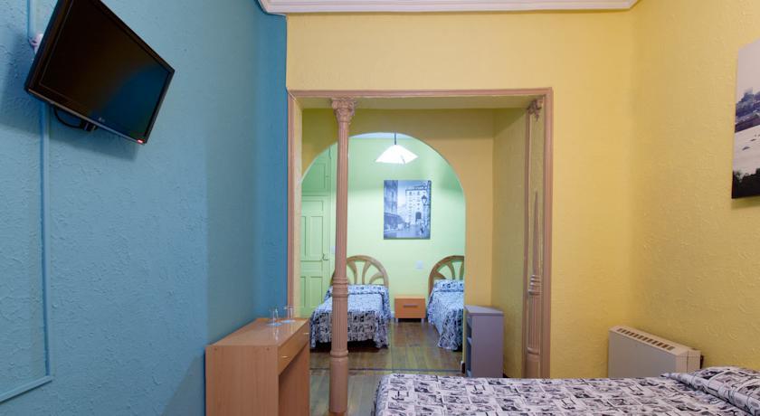 Hotel 12 Rooms