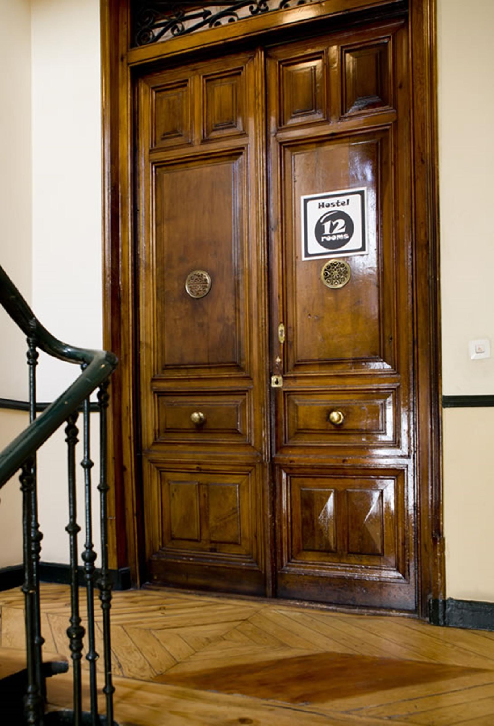 Hotel 12 Rooms