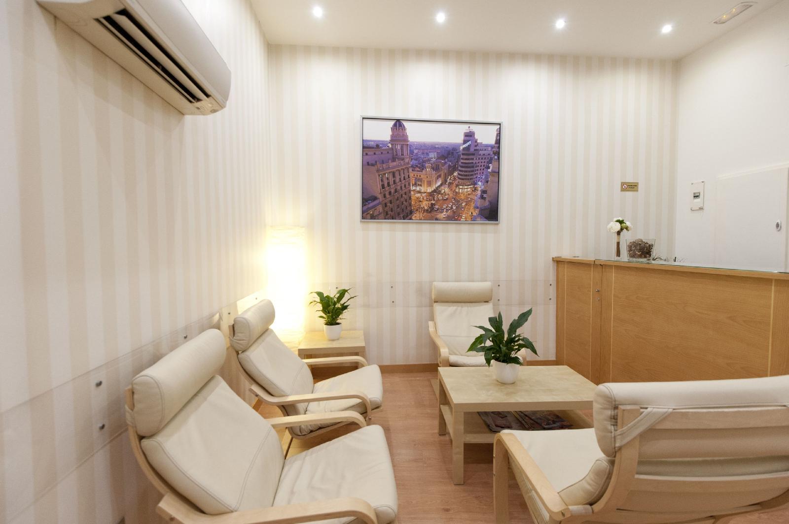 Hostal Abami Ii