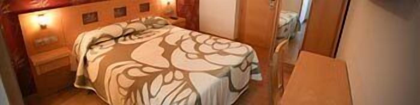Hostal Abami Ii
