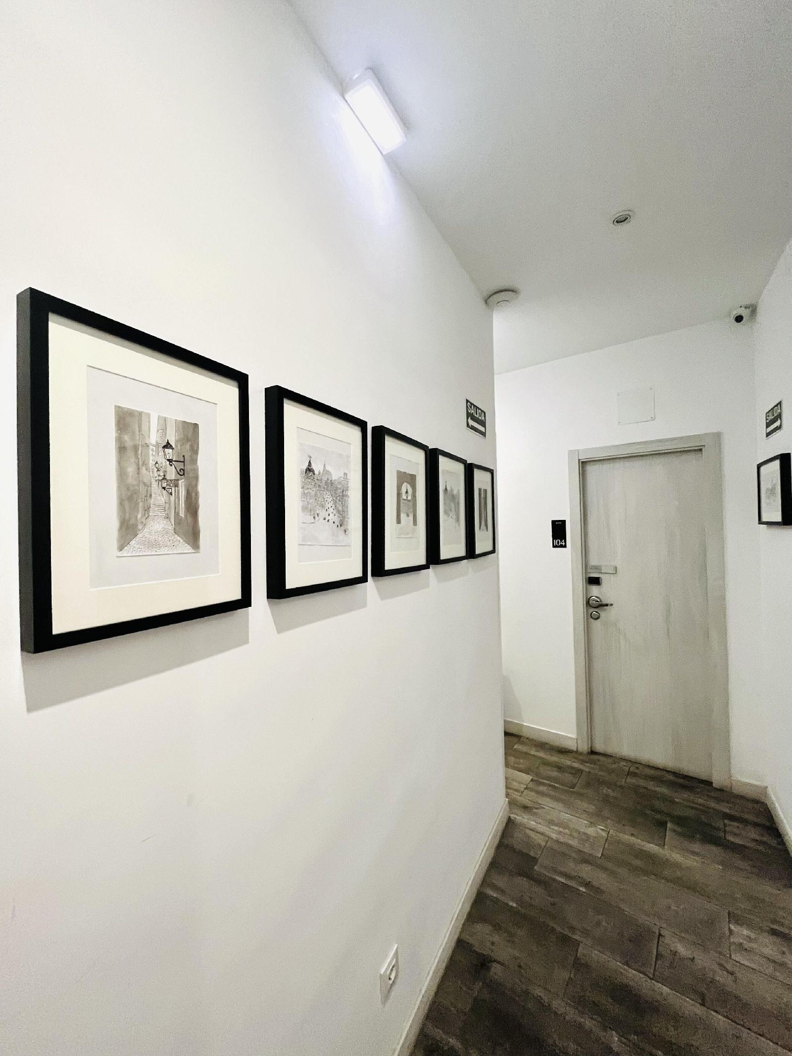 Hostal Abami Ii