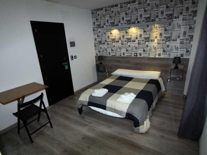 Hostal Mh Fuencarral