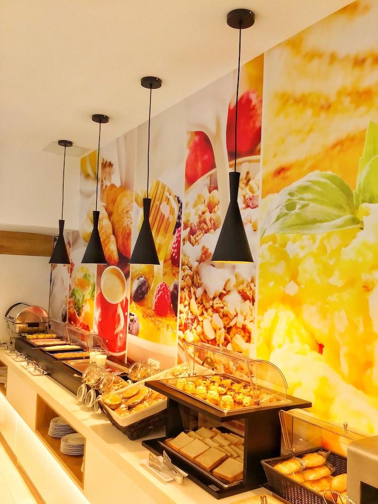 Hotel Miau