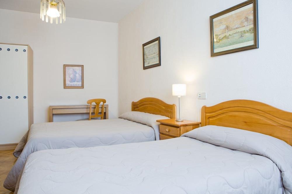 Hostal América