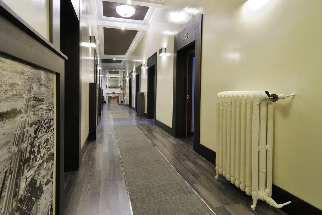 Alhambra Suites