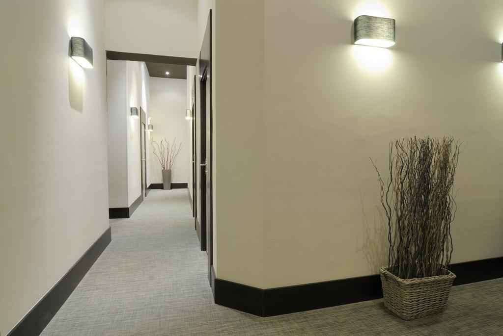 Alhambra Suites