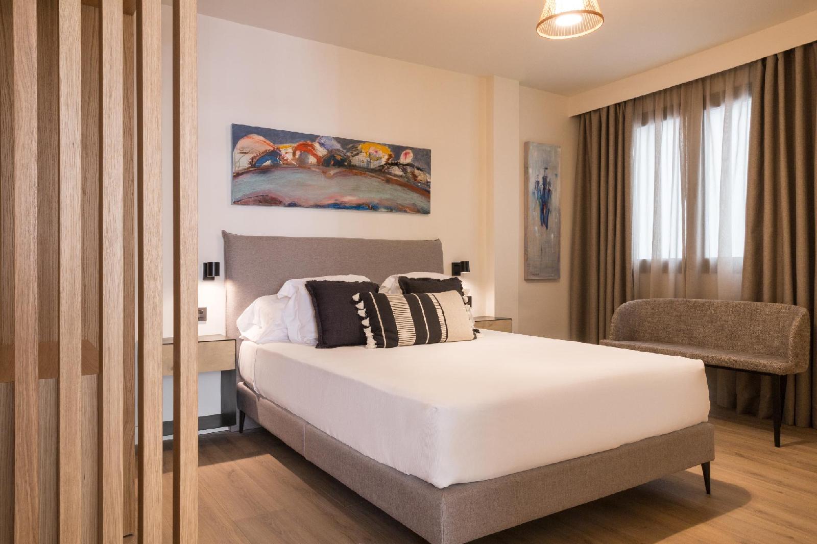 Puerta Catedral Suites
