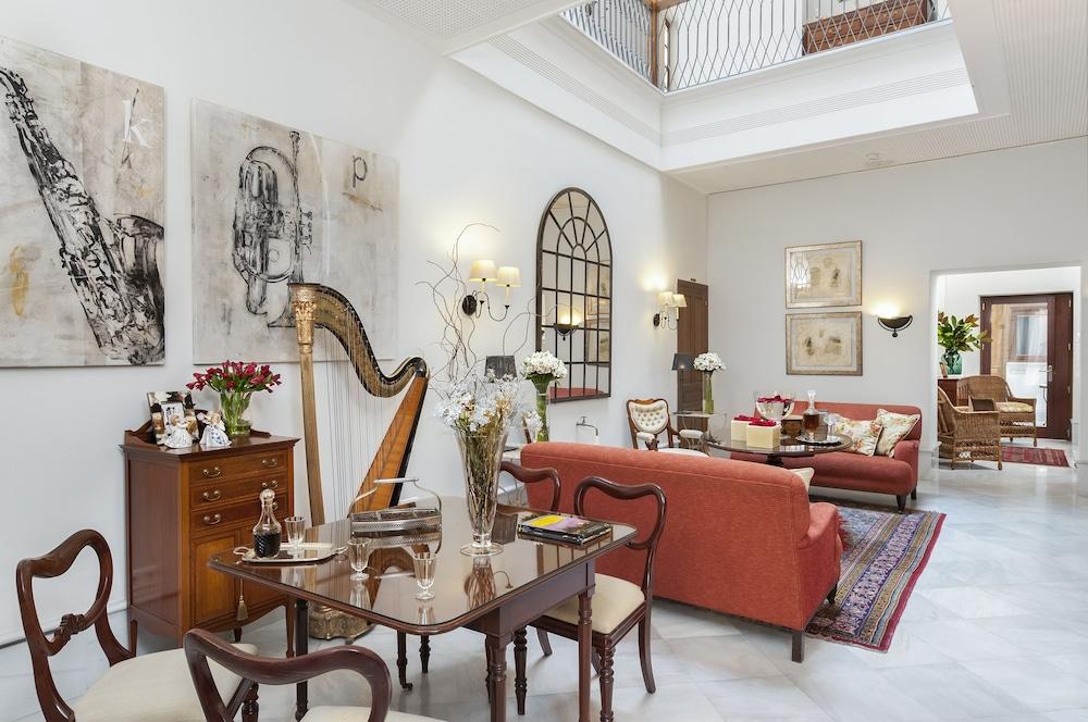Hotel Amadeus Sevilla