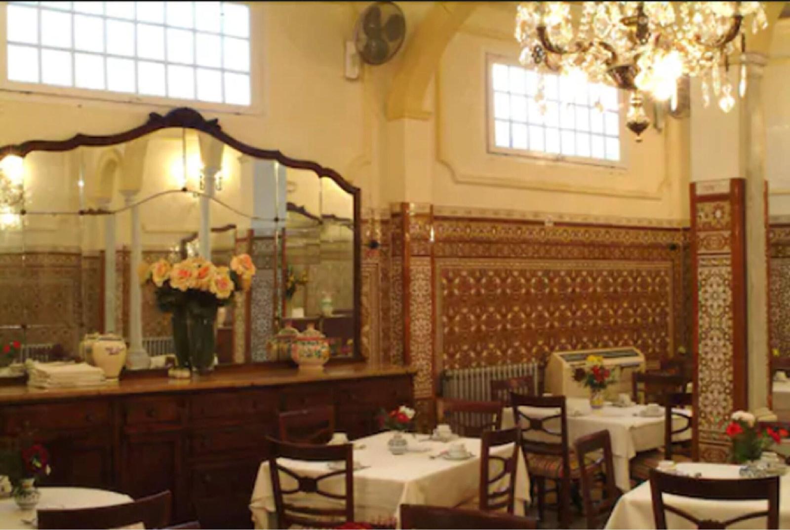Hotel Simón