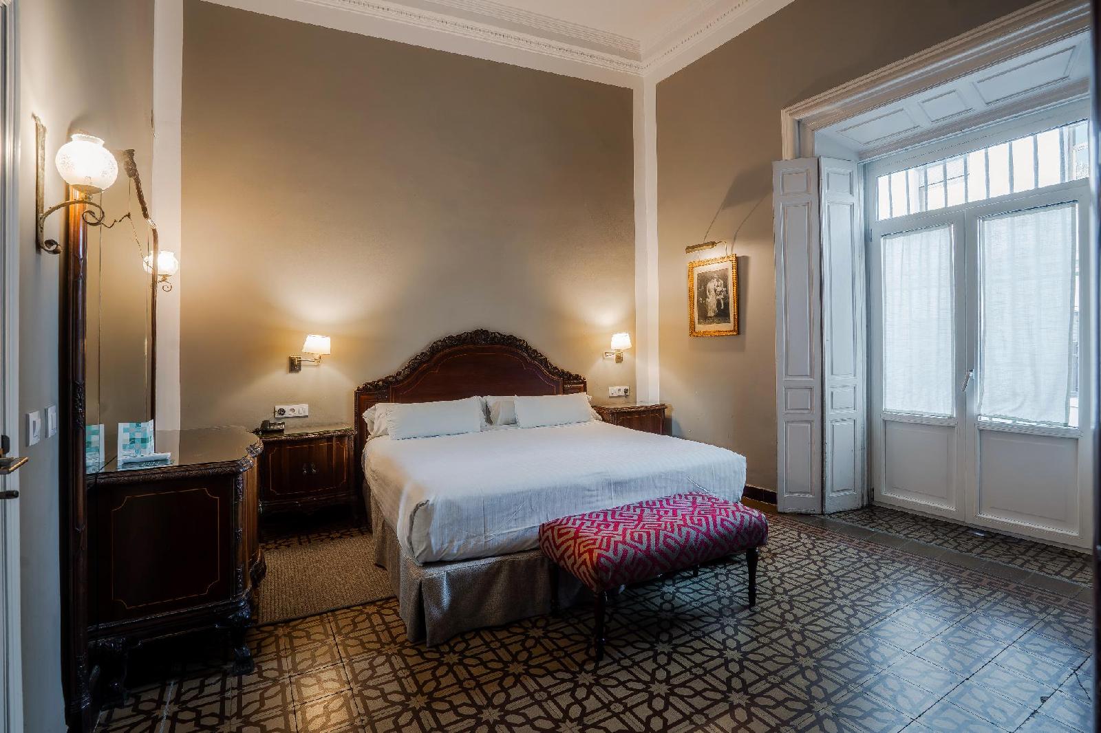Hotel Simón