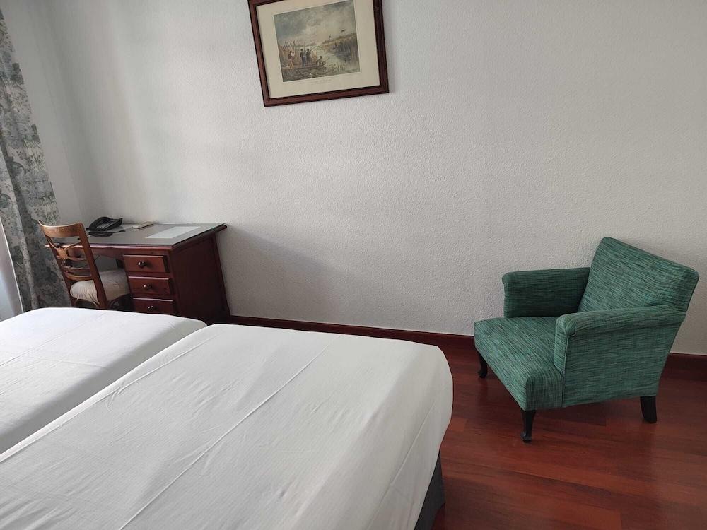 Hotel Simón