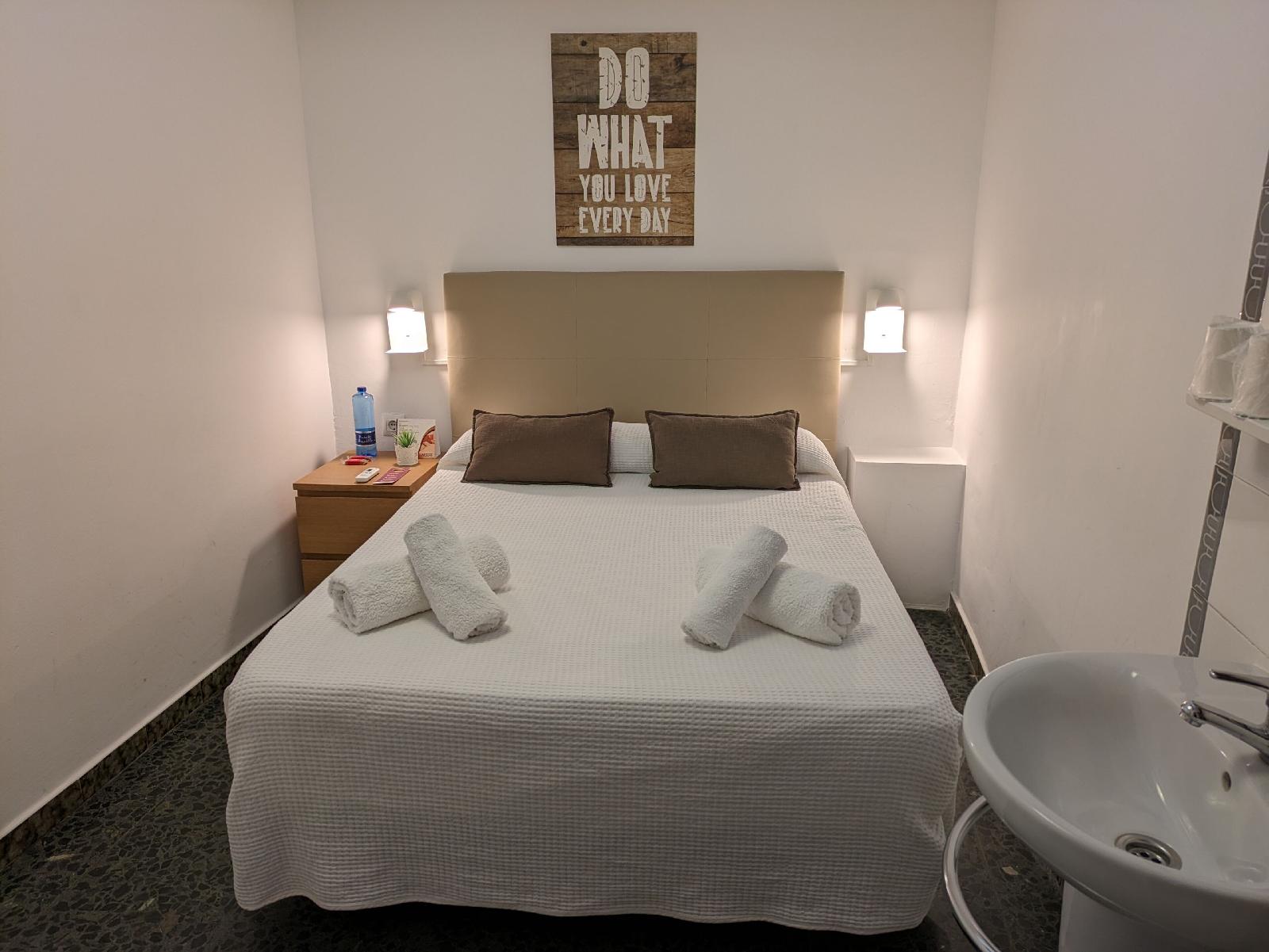 Hostal Alogar