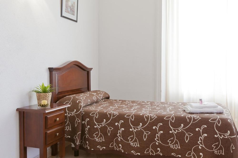 Hostal Condestable