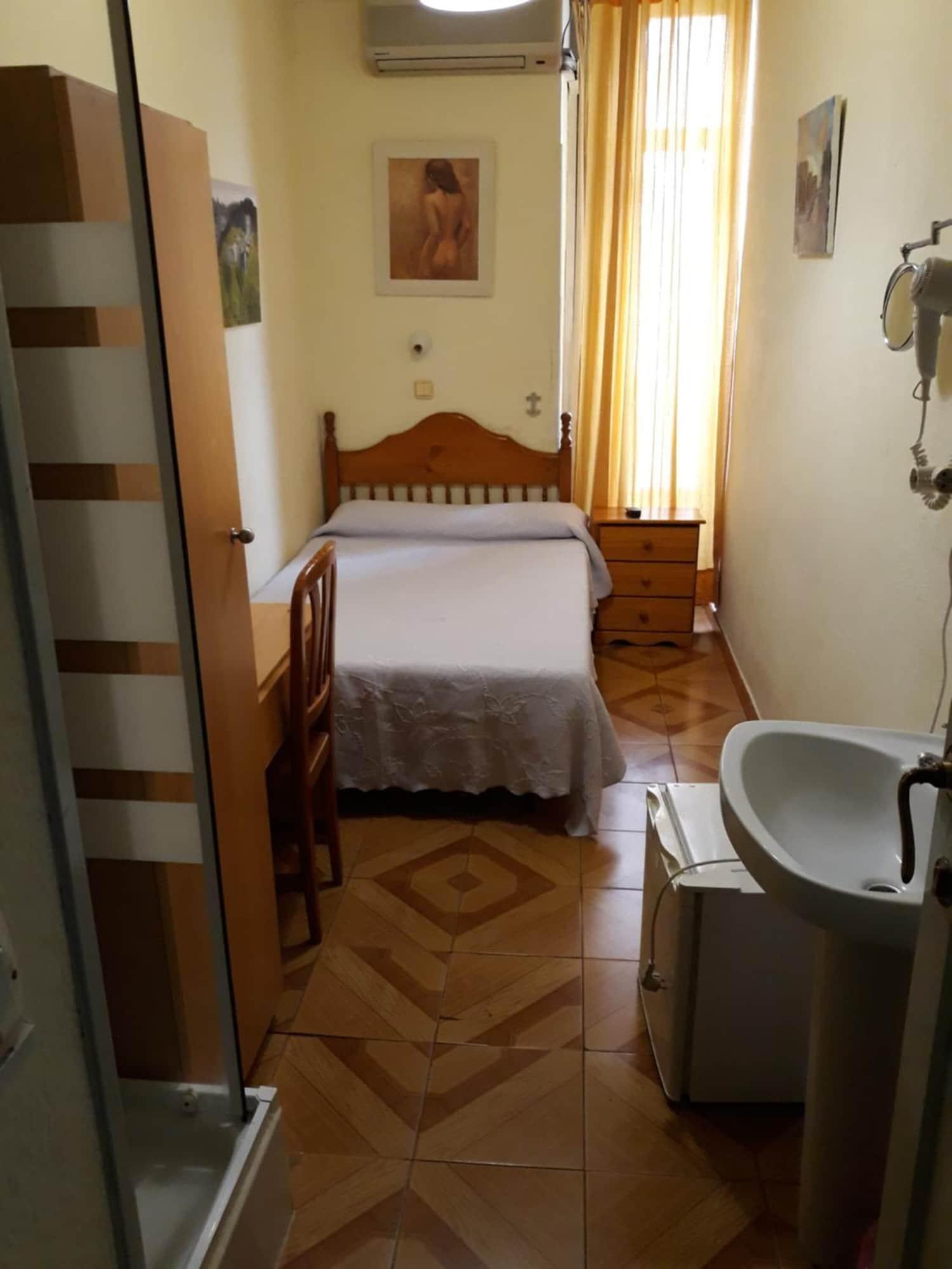 Hostal Fuentesol