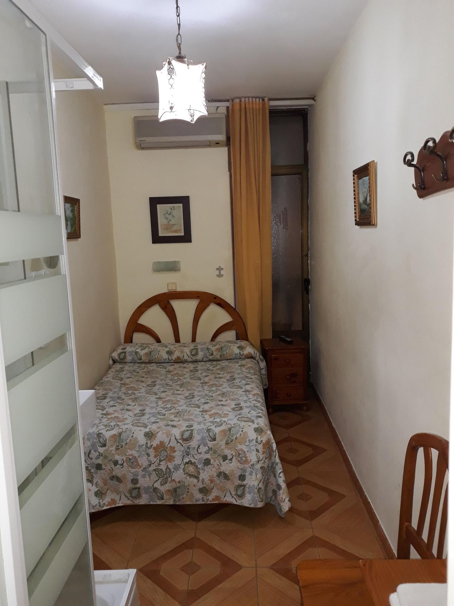 Hostal Fuentesol