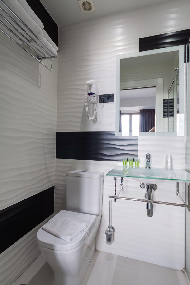 Hostal Gran Via 44