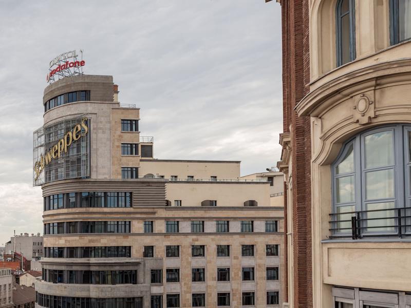 Hostal Gran Via 44