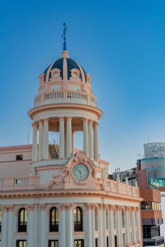 Hostal Gran Via 44