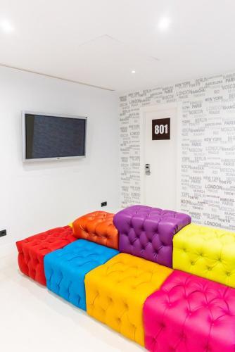 Hostal Gran Via 44