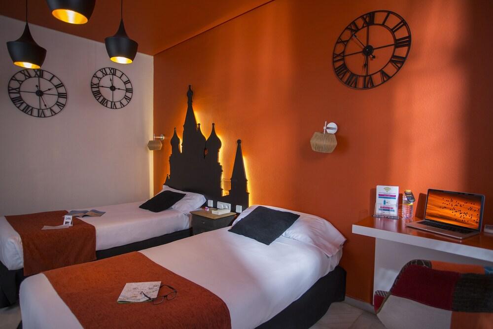 Casual De Las Letras Sevilla Hotel By Casual Hoteles