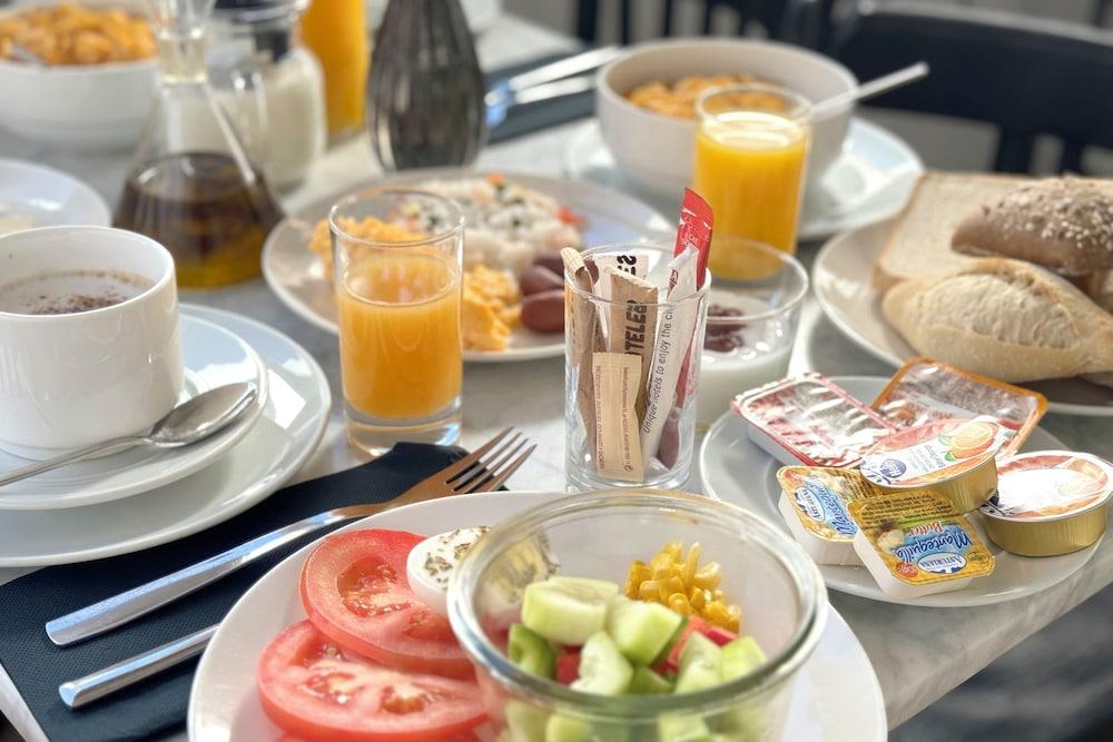 Casual De Las Letras Sevilla Hotel By Casual Hoteles