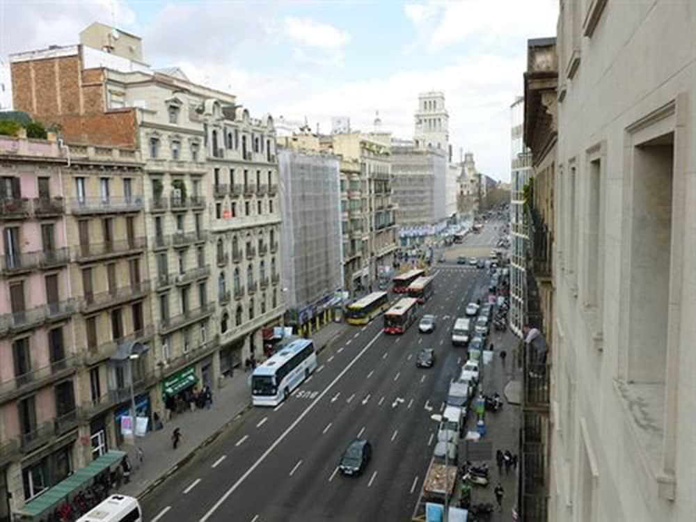 Apartment Balmes