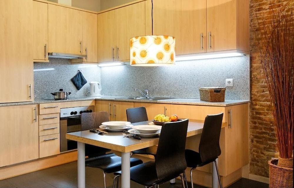 Inside Barcelona Apartments Esparteria