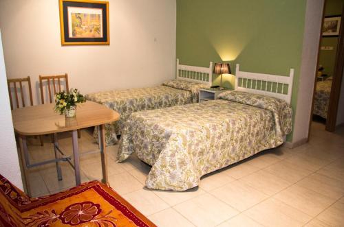 Hostal Los Alpes